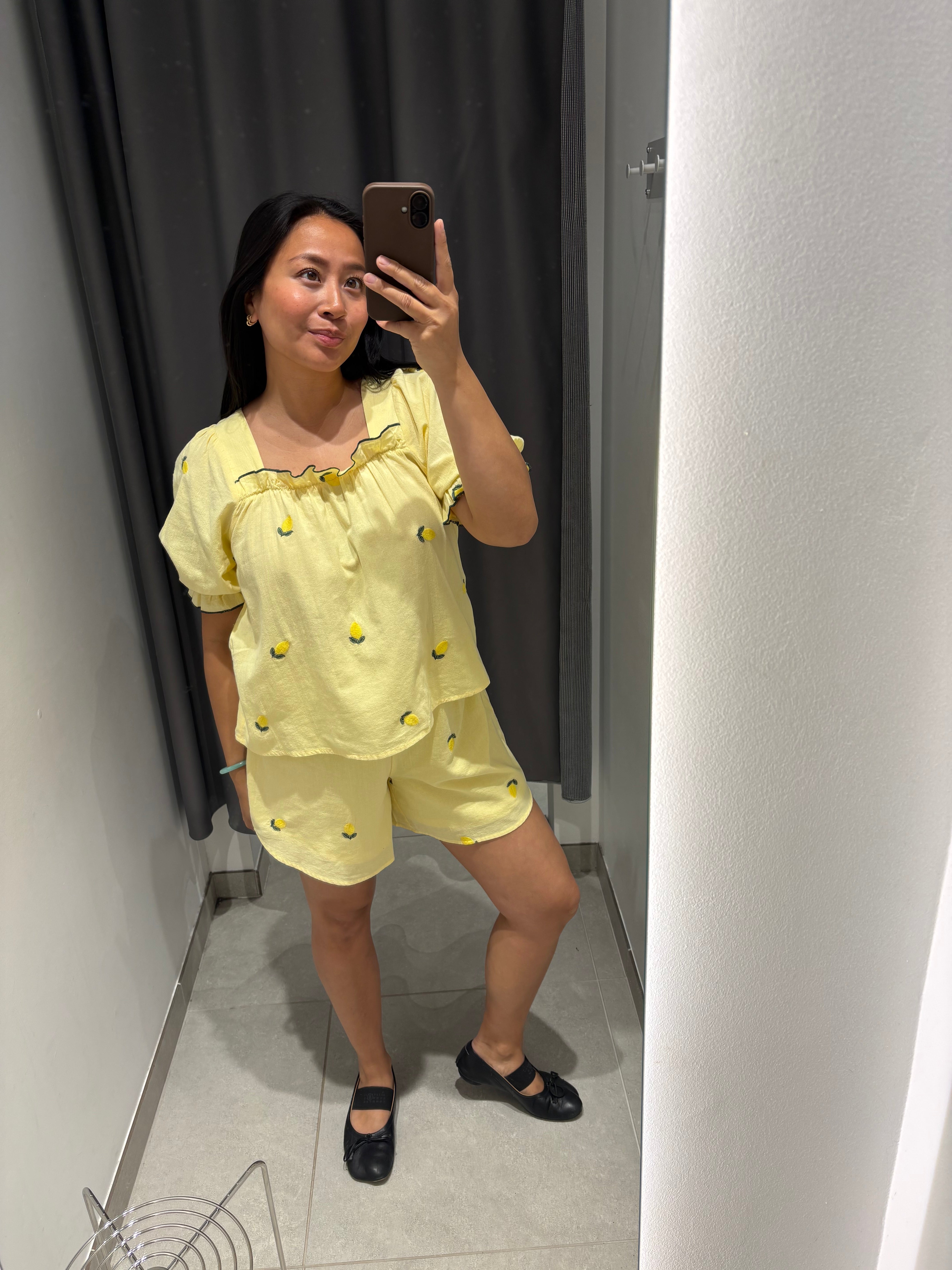PCSELENA Shorts - Pale Banana